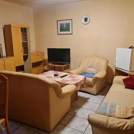 Delphin Monteurwohnung Apartmán *